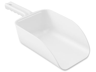 Remco Colored Plastic Scoop - 82 oz, White H-10135W