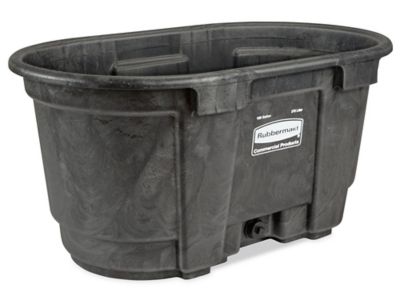 Rubbermaid Plastic Stock Tank