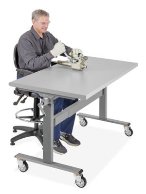 Manual Adjustable Height Workbench - Mobile, 60 x 30