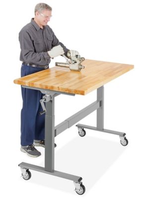 Manual Adjustable Height Workbench - Mobile, 60 x 30