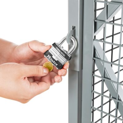 Master Lock® Candados de Combinación en Existencia - ULINE