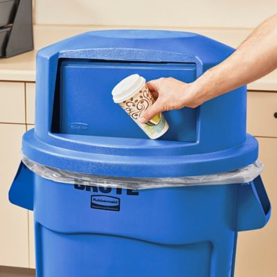 Rubbermaid® Brute® Tapa Tipo Domo para Bote de Basura – 44 Galones