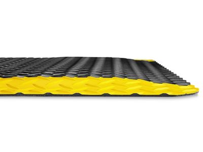 Ultrasoft Diamond Plate Anti-Fatigue Mat - 9/16 Thick - 2' x 2' FUD