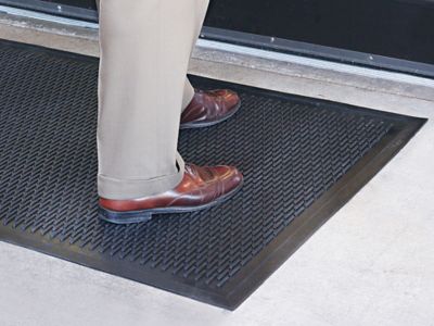 Rubber Scraper Entrance Mats: Universal, Floor