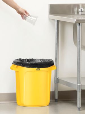 Rubbermaid Home 2610-00 Brute 10 Gallon Refuse Container: Trash Cans  (086876012477-1)