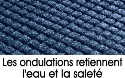 Boutons de fibres sur le tapis