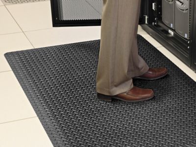 Electrically Conductive Anti-Fatigue Mats