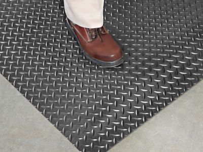Diamond Plate Mat - 9/16" thick, 2 x 10', Black H-3171BL