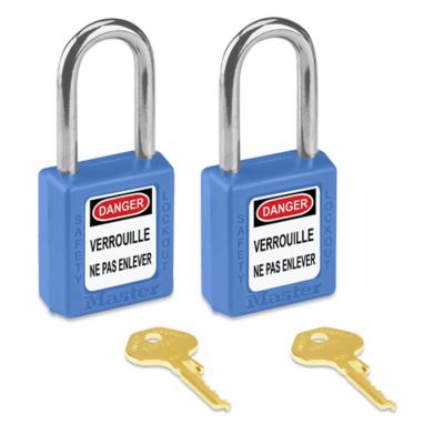 Cadenas à clé Master Lock, 2 po, arceau de 2,5 po, acier inoxydable, paquet  de 4 5SSQLJ