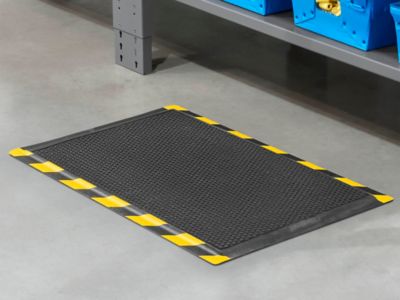 Happy Feet&reg; Mat - 2 x 3', Black/Yellow H-3958B/Y