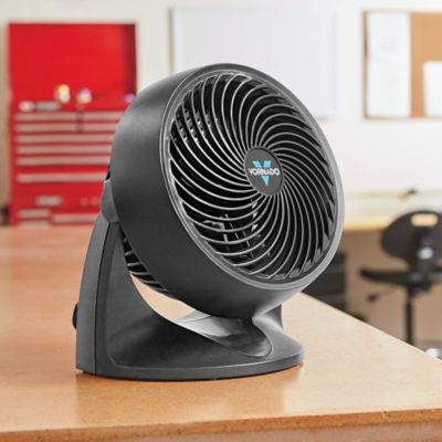 Vornado VMHi600 Whole Room Stainless Steel Heater | The Container  Vornado display picture 1