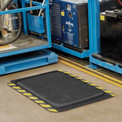 Hog Heaven&reg; Nitrile Mat - 5/8" thick, 3 x 4' H-5140
