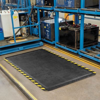 Hog Heaven&reg; Nitrile Mat - 5/8" thick, 5 x 8' H-5143