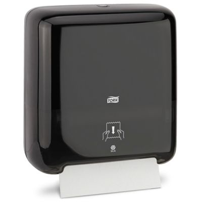 Tork<sup>&reg;</sup> Matic<sup>&reg;</sup> Manual Towel Dispenser - Plastic
