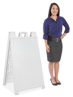 HUBERT® A-Frame Sign Easel Black Plastic - 2L x 3 1/2H 