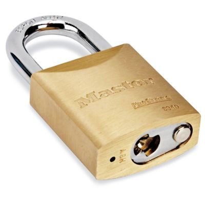 Master Lock Candado, 1-9/16 pulgadas de ancho, 4 candados en total (llave  igual, la misma llave abre 4 cerraduras)