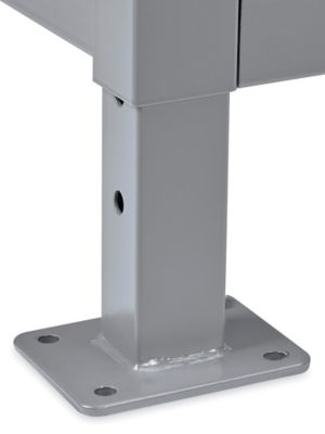 Standard Cabinet Workbench - 60 x 30 