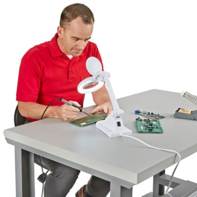 Led desktop deals magnifier