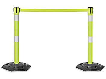 Hi-Vis Outdoor Crowd Control - Lime Post with Lime Belt H-8655