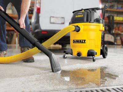 DeWalt Wet Dry Vacuum 16 Gallon H 8903 Uline