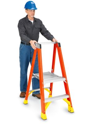 Fiberglass Platform Ladder - 4' Overall Height