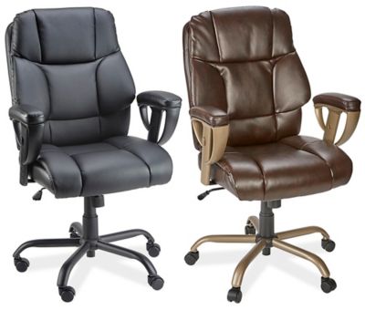 Chaise en cuir pour tailles fortes et élancées