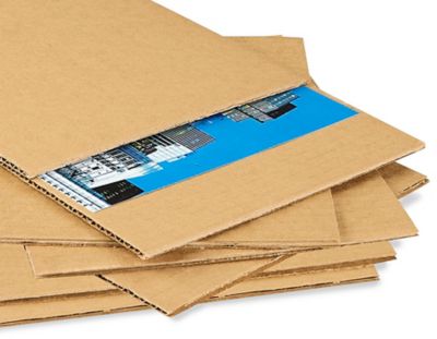 Petites feuilles de carton ondulé