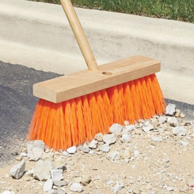 Balai-brosse d'extérieur