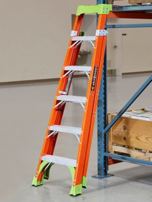 Cross Step – Escabeaux en fibre de verre