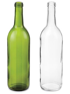 Bouteilles de vin et bouchons