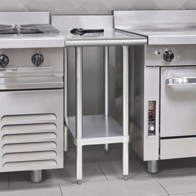 Tables utilitaires en acier inoxydable