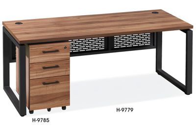 Metro Office Desks
