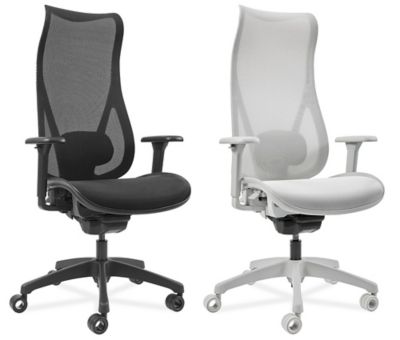 Chaise de direction tout en maille
