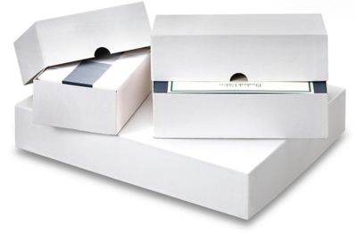 Boîtes montées rigides