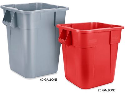 Brute<sup><small>MD</small></sup> – Poubelles carrées