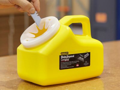 Stanley High-Impact, Puncture-Resistant Blade Disposal Container 11-080