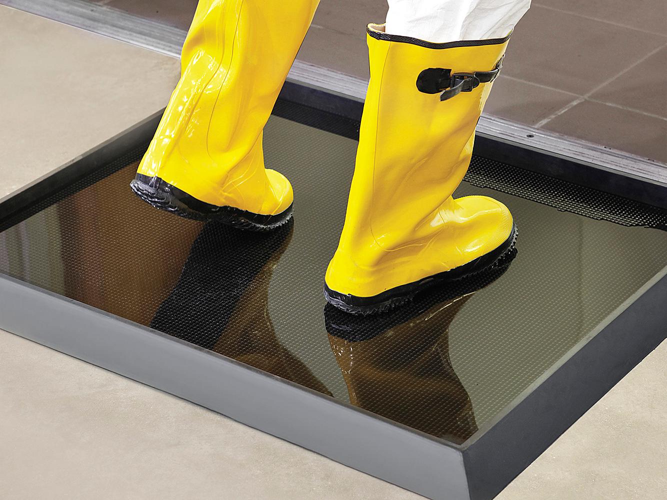 Sanitizing Footbath Mats in Stock - Uline