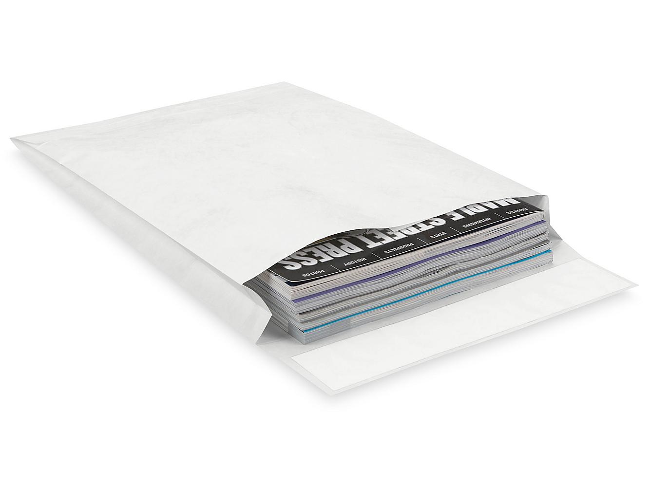 13 x 10 x 2 White RetailSource E131002ET20 Expandable Tyvek Envelopes Pack of 20
