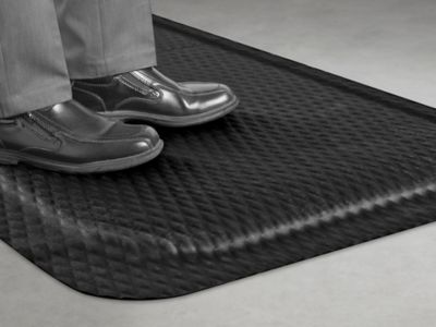 Anti-Fatigue Mats for Safety and Comfort - New Pig