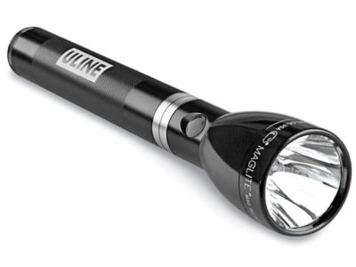 Confiable, recargable y siempre a tu alcance; así es la linterna Maglite ML  150LR LD, tu compañera ideal en situaciones de baja visibilidad…