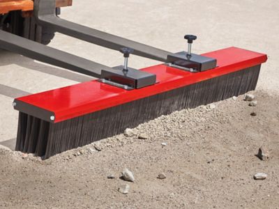 Forklift Push Broom