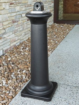 Tuscan Smoker's Pole