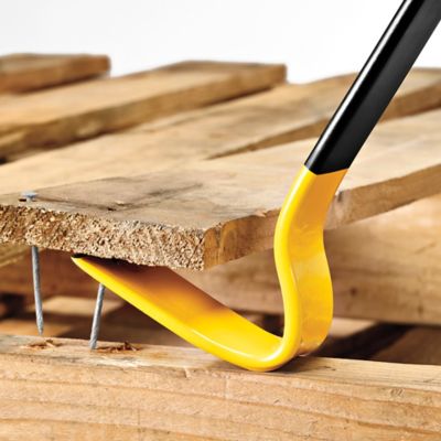 Stanley<sup>&reg;</sup> Pry Bars