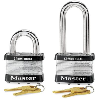Master Lock<sup><small>MD</small></sup> – Cadenas en acier robustes
