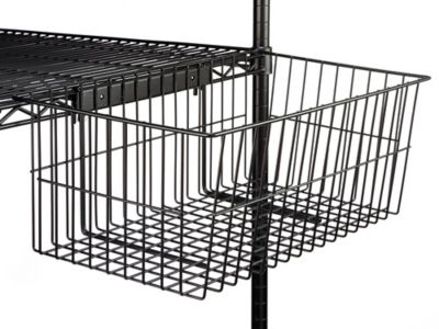 Panier utilitaire suspendu pour rayonnage en fil de métal