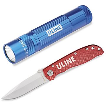 Maglite&#174; and Pocket Knife Combo