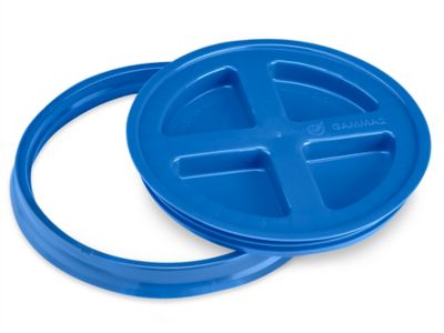 Total Solution® Small Round Plastic Lid with Teal Seal