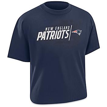 NFL Classic T-Shirt - New England Patriots, Large S-22903NEP-L