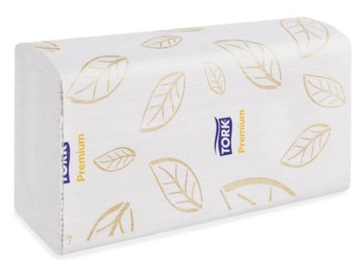 TORK 9.13 in. x 9.5 in. Premium Soft Xpress 3-Panel Multi-Fold 2-Ply Folded Paper  Towels (135/Pack, 16-Packs/Carton) TRKMB579 - The Home Depot