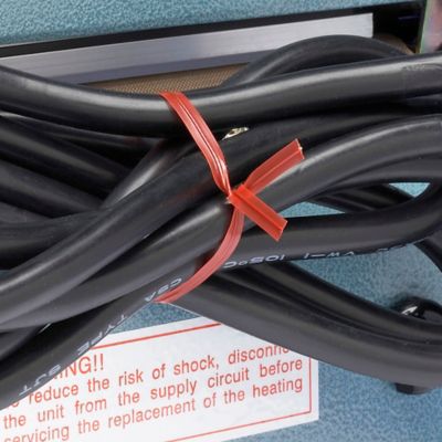 Plastic Pre-Cut Twist Ties - 6", Red S-2505R